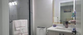 Oasis Suite Chestermere - 4