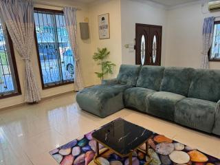 #1 Best Sandakan Villa Homestay - 0