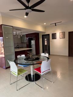 #1 Best Sandakan Villa Homestay - 4