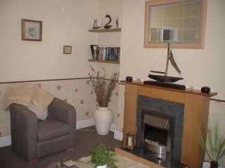The Shady Corner, Flat 2, 16 Sandy Lane - Prestatyn - 5