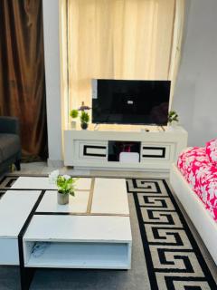 Royal studio - 6