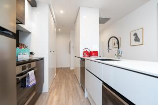 North-Facing APT 3 min to Canberra Times Fountain - Hosted by CanStay - 6