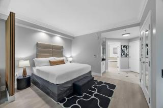 Modern Vegas Escape - 8