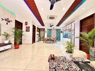Luxurious Whole 3BHK at FilmNagar by Agartha Atithya - 1