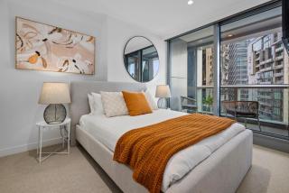 The Westside Edit Balcony, Heated Pool, Gym, Sauna, Steam, Workspace, in CBD - 3