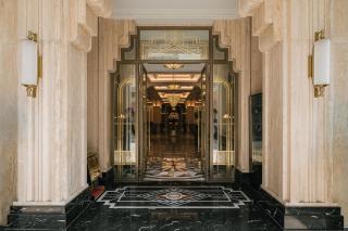 Classyc Hotel Hang Buom - 1