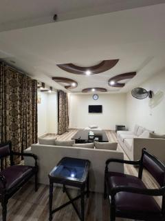 Royal Blue Hotel - 7