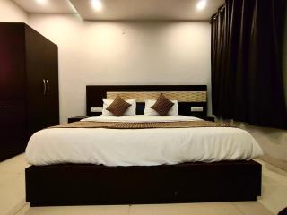 Hotel Anchal Villa By YB Hotel - 2