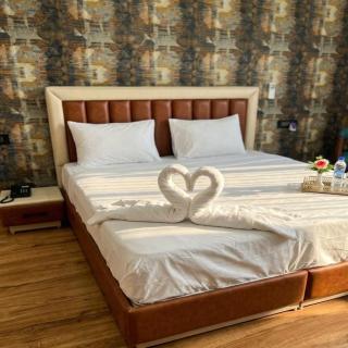 Purav Hotel - 1