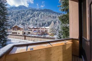 Grand Roc B121 from Slopes 260m, View & Parking - Happy Rentals - 9