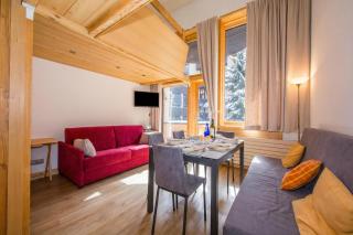 Grand Roc B121 from Slopes 260m, View & Parking - Happy Rentals - 8