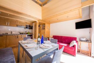 Grand Roc B121 from Slopes 260m, View & Parking - Happy Rentals - 2