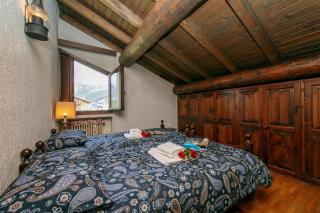 Arianna - Happy Rentals - 3