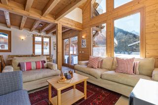 Chalets Bonheur 6BR Sauna Sleeps 10 - Happy Rentals - 5