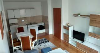 City Center-Private Parking - 4