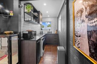 Winifreds Central Aparments - By Superior Stays - 5