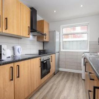 Central Bishop Auckland - Stay 5 - Transport Links - 6