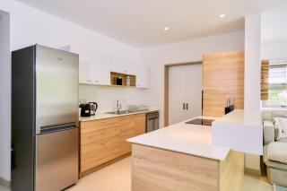 Les Estivales Beachfront Apartments by LOV Mauritius - 3