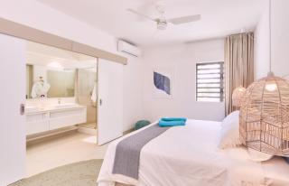 Les Estivales Beachfront Apartments by LOV Mauritius - 7