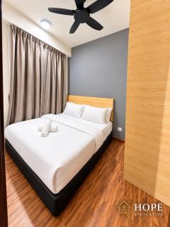 K Avenue by Hope Staycation 2BR Free Parking - 9