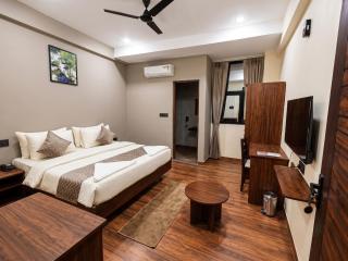 FabHotels Zorvique Grand - 5