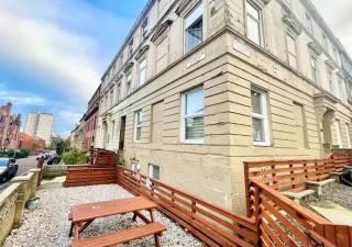 Centrally Located Gem with Parking Terrace - Pass the Keys - Glasgow - 7