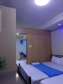 Sonia cozy staycation shell residences Moa view - 3