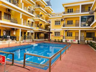 Coco Bliss Studio Apartment Baga - 8
