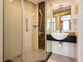 G8 My Villa Airport Hotel - 4