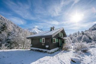 Chalet L’eau vive Near ski 3BR for 6 - Happy Rentals - 0