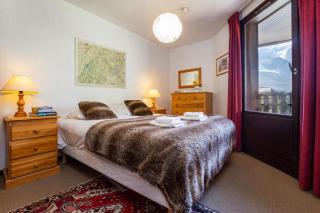 Apt Lachenal 209A Central Chamonix Lift 3-min Walk - Happy Rentals - 6