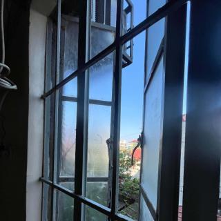 Moons Home Taguig near BGC - Garden View & Full Kitchen - 5