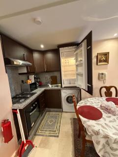 Luxury apartment 2 in the heart of Gueliz, Wifi, Pool - 1