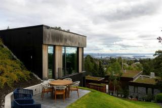 Architect-designed flat with views over Oslo - 0