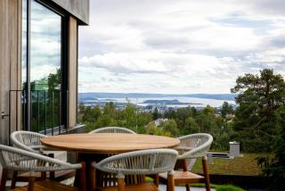 Architect-designed flat with views over Oslo - 7