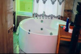 Zale residence - 1