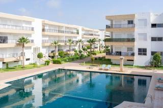 Beautiful modern accommodation with pool - 0