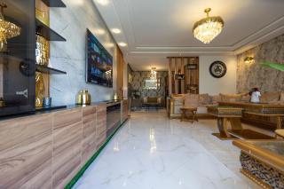 Beautiful modern accommodation with pool - 8