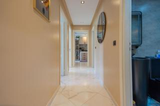 Beautiful modern accommodation with pool - 3