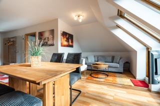 Seeuferblick - Komfortable 2-Etagen-Wohnung für 4 Personen an der Müritz - 7