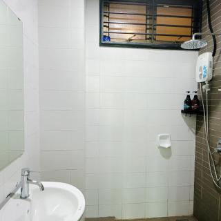 17# Muji Warm Suite Entire House - Mount Austin, JB - 4