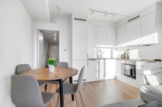 Vervet Premium - Central Stay with a View - 4