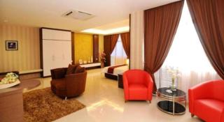 Inn Home Hotel Muar - 1