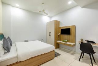 LAMBA MEDICITY HOTEL - 7