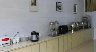GreenTree Inn Yancheng Dongtai West Wanghai Road Shell Hotel - 1
