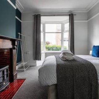 Darlington Town Centre - Stay 7 - Near Attractions - 2