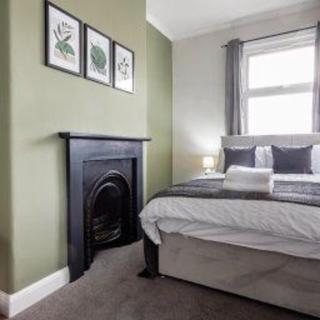 Darlington Town Centre - Stay 7 - Near Attractions - 9