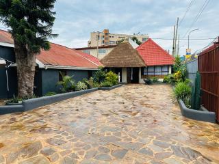 Lakeshore Safari Lodge - 7