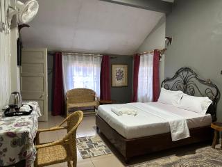 Lakeshore Safari Lodge - 5