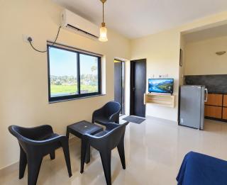Coco Bliss Studio Apartment Baga - 1